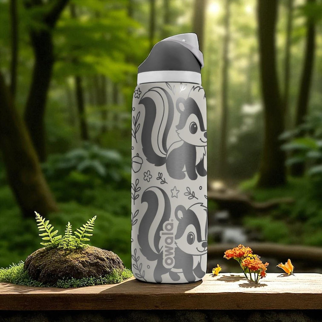 Woodland Skunk Owala Bottle – 16oz 24oz 32oz 40oz Engraved Animal Cup – Cute Forest Gift – Nature Theme Kids Tumbler