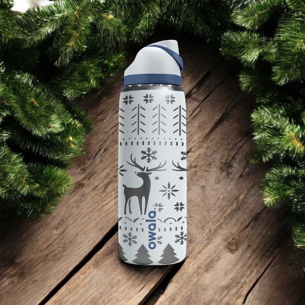 Nordic Reindeer Engraved Owala Bottle – Cozy Scandinavian Sweater Pattern – Christmas Gift Stainless Cup 16oz 24oz 32oz 40oz