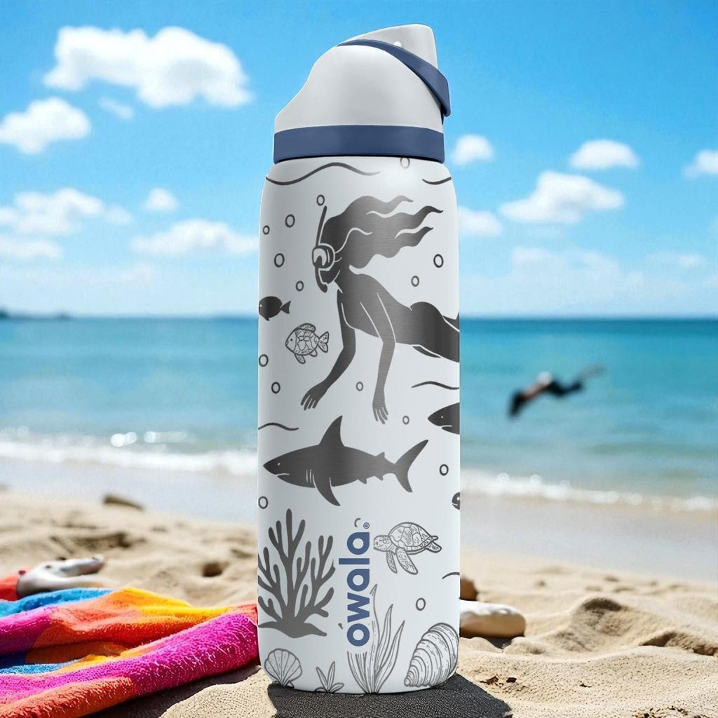 Engraved Diver Ocean Bottle – Underwater Sea Life Owala Tumbler – 16oz 24oz 32oz 40oz Gift for Swimmers and Ocean Lovers