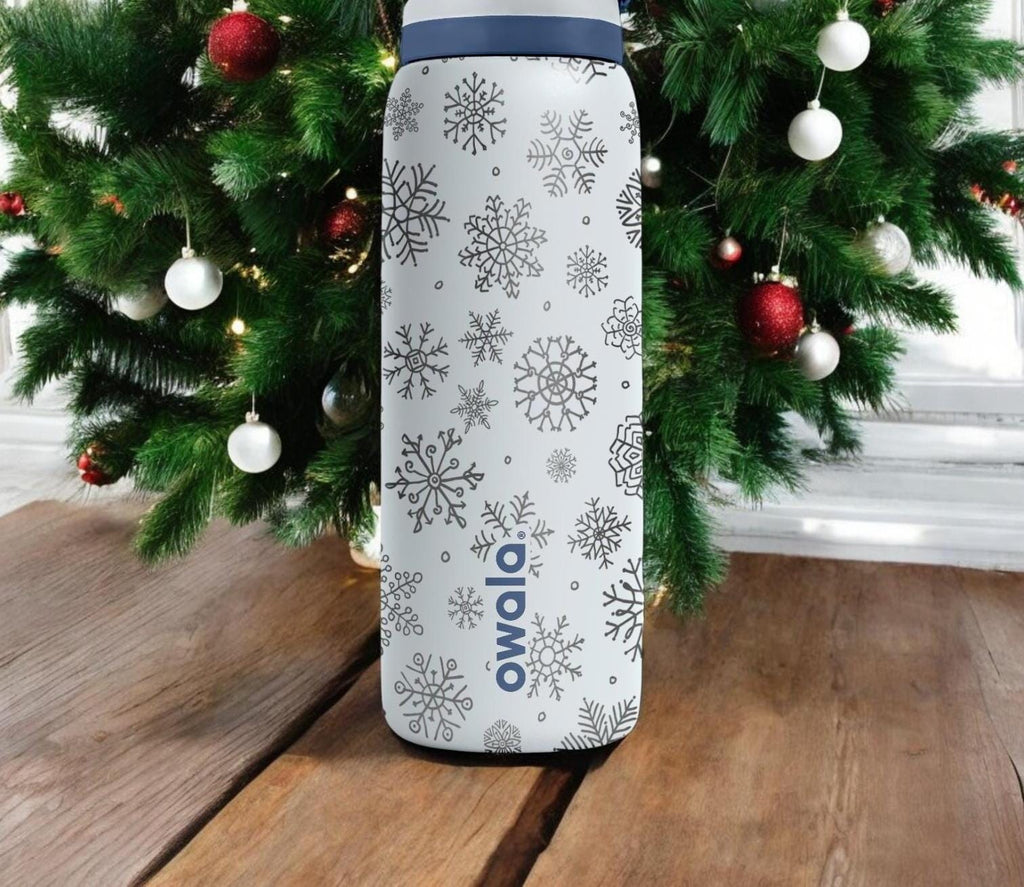 Minimal Snowflakes Engraved Owala Bottle – Winter Pattern Stainless Steel Cup – Elegant Christmas Gift 16oz 24oz 32oz 40oz