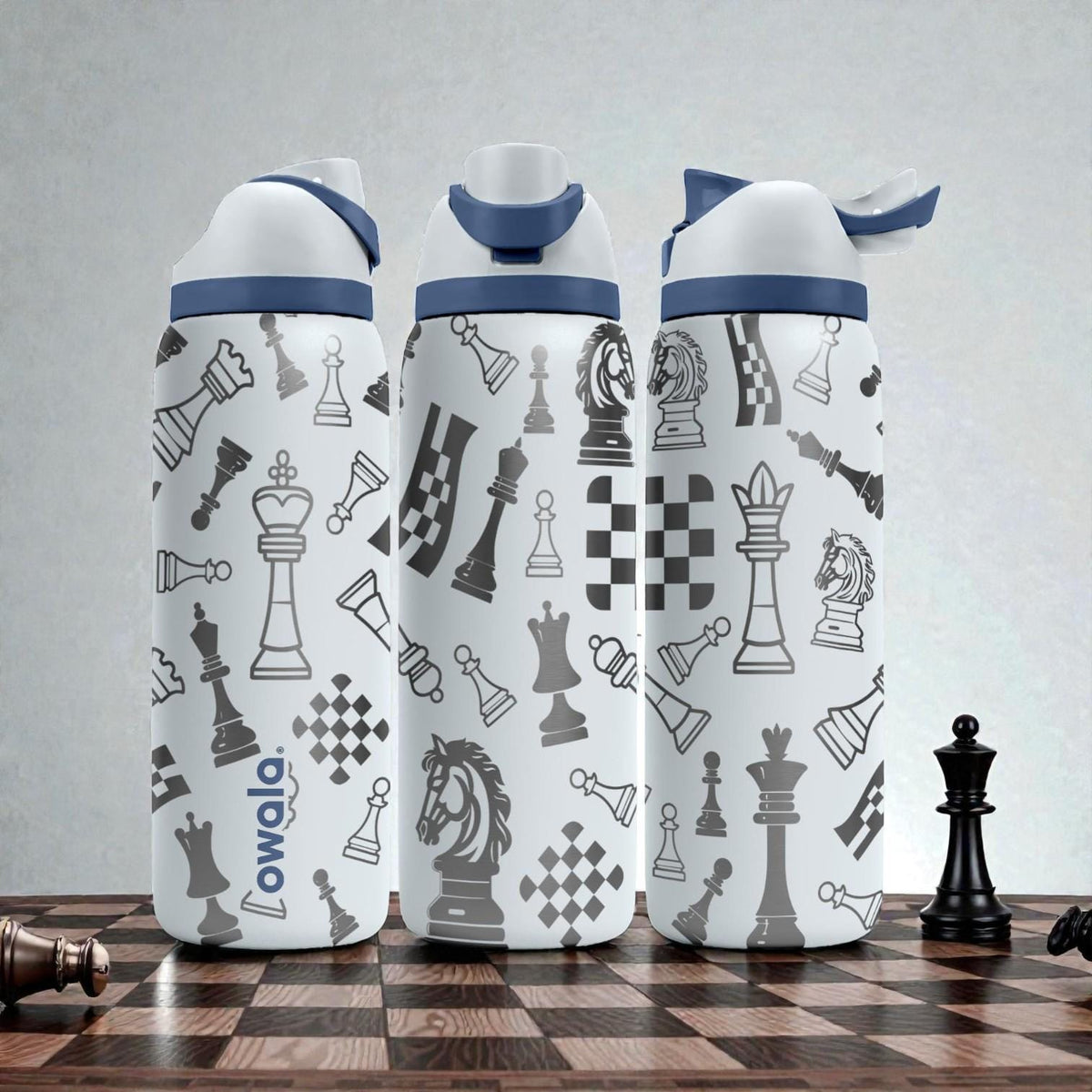 Chess Engraved Owala Bottle – King Queen Knight Pattern – Strategy Game Stainless Steel Cup 16oz 24oz 32oz 40oz  ⸻