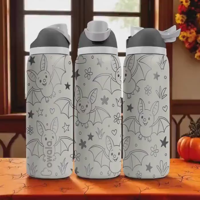 Engraved Bat Water Bottle – Cute Halloween Owala Tumbler with Stars and Flowers – 16oz 24oz 32oz 40oz Spooky Season Gift
